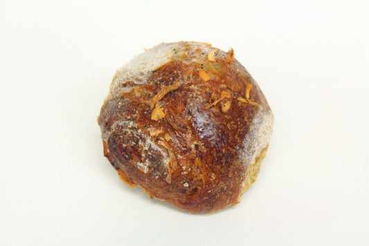 Whole Wheat Sweet Onion Challah Roll